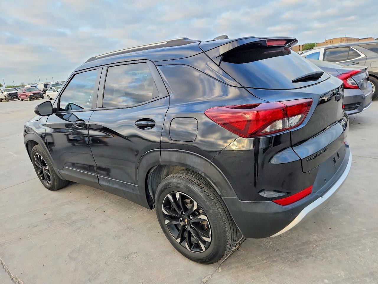 2022 Chevrolet Trailblazer Lt - Фото 2