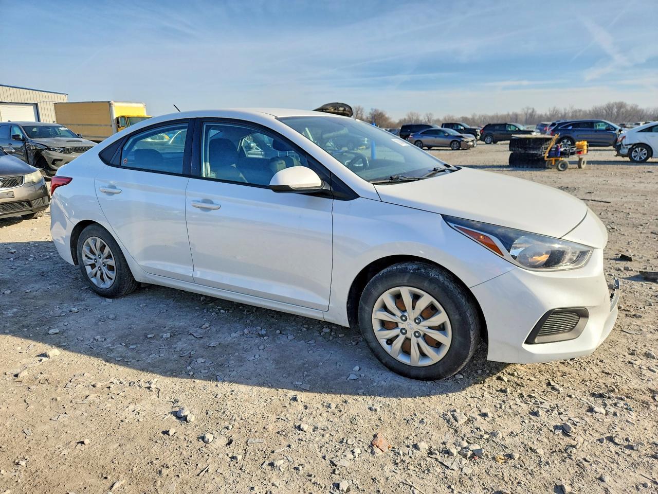 2019 Hyundai Accent - Фото 4