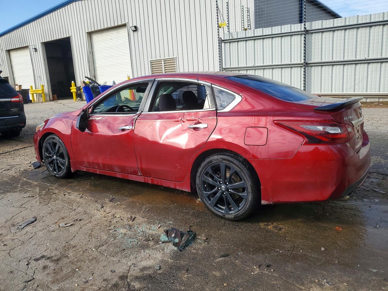 2017 Nissan Altima 2.5 Sr - Фото 2
