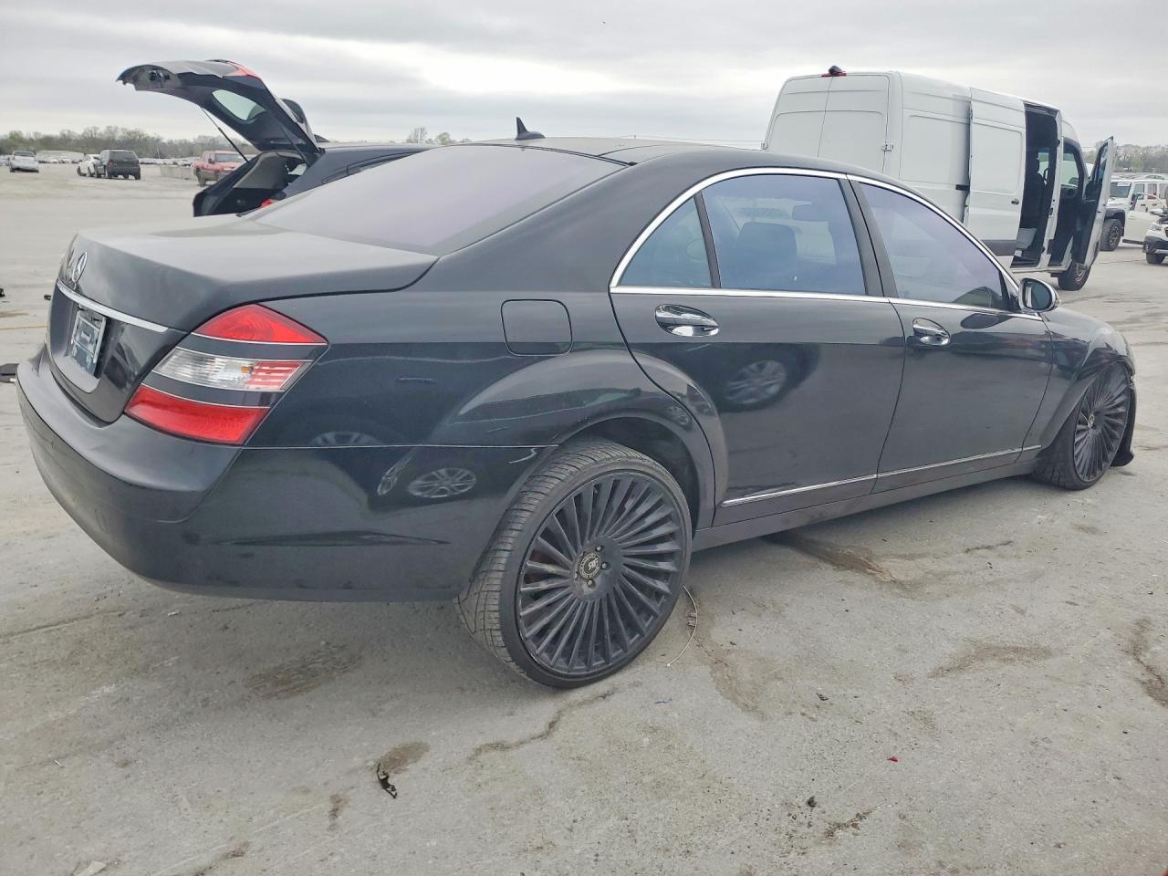 2008 Mercedes-Benz S 550 - Image 3