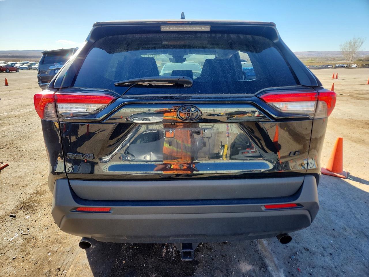 2023 Toyota Rav4 Le - Фото 6