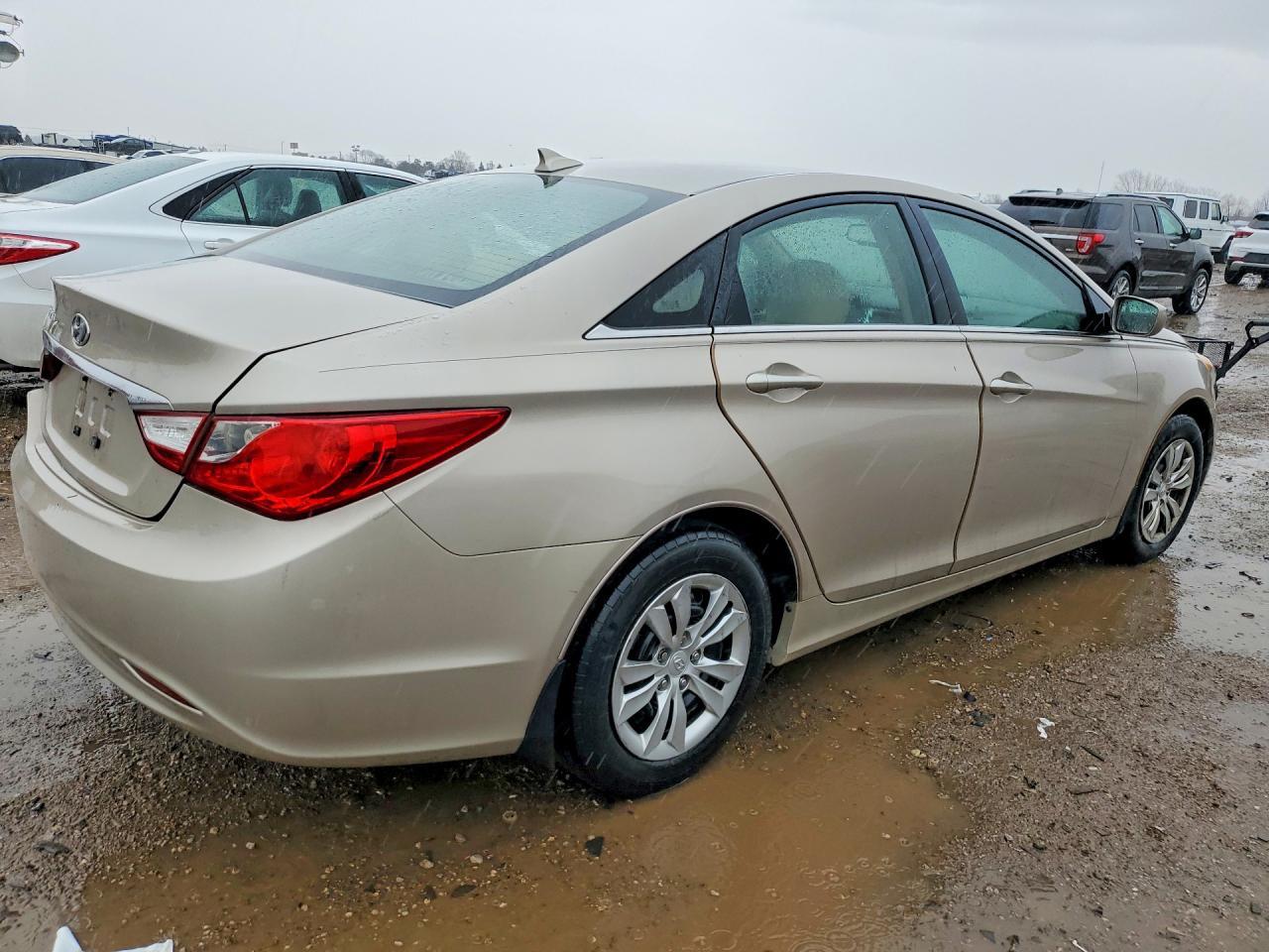 2012 Hyundai Sonata Gls - Фото 3