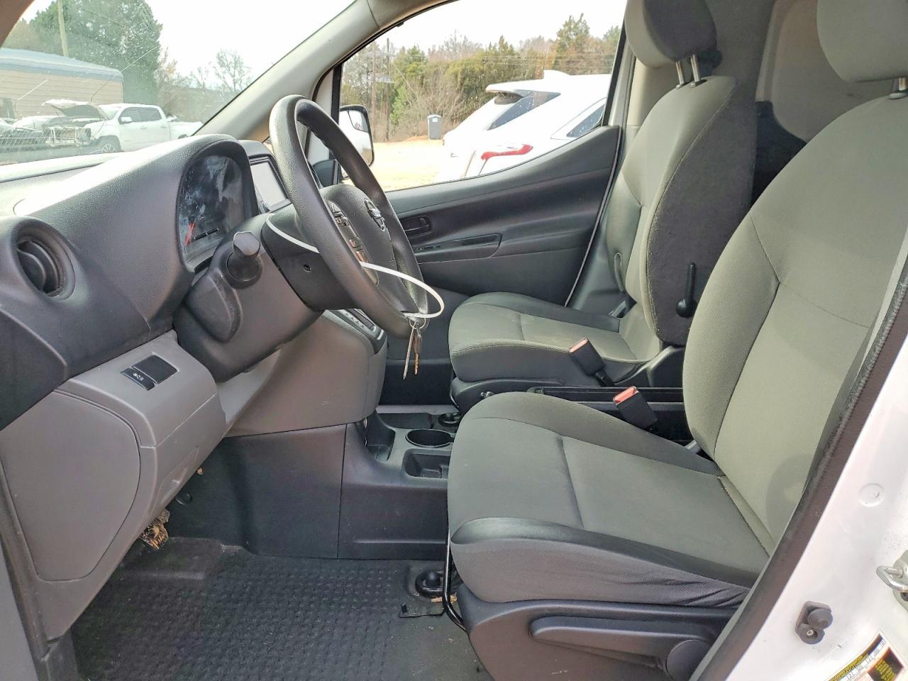2020 Nissan Nv200 2.5S - Фото 7
