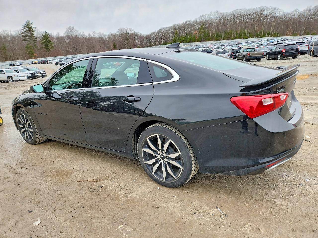 2021 Chevrolet Malibu Rs - Image 2