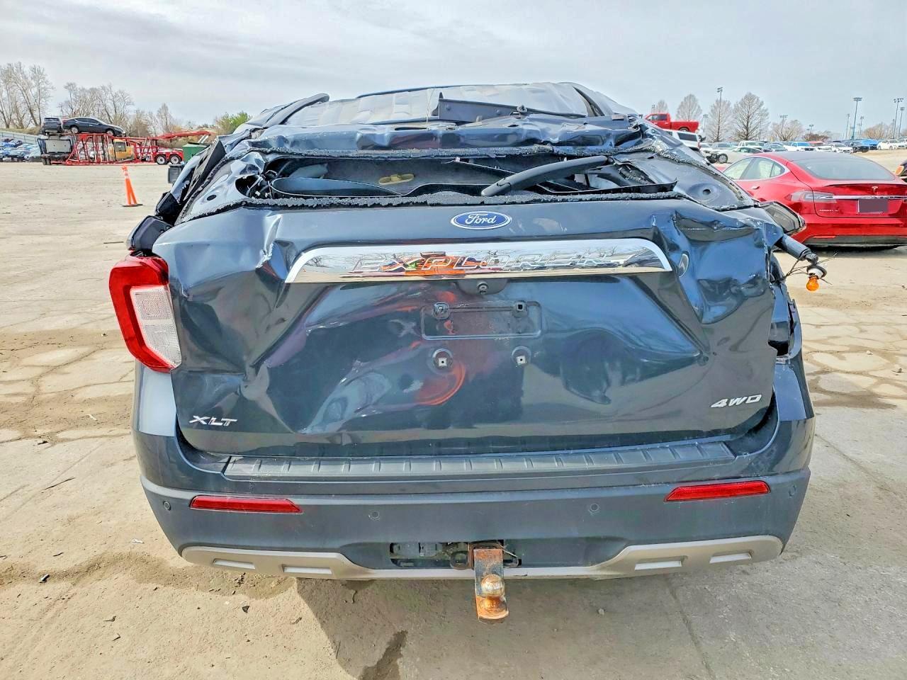 2022 Ford Explorer Xlt - Image 6