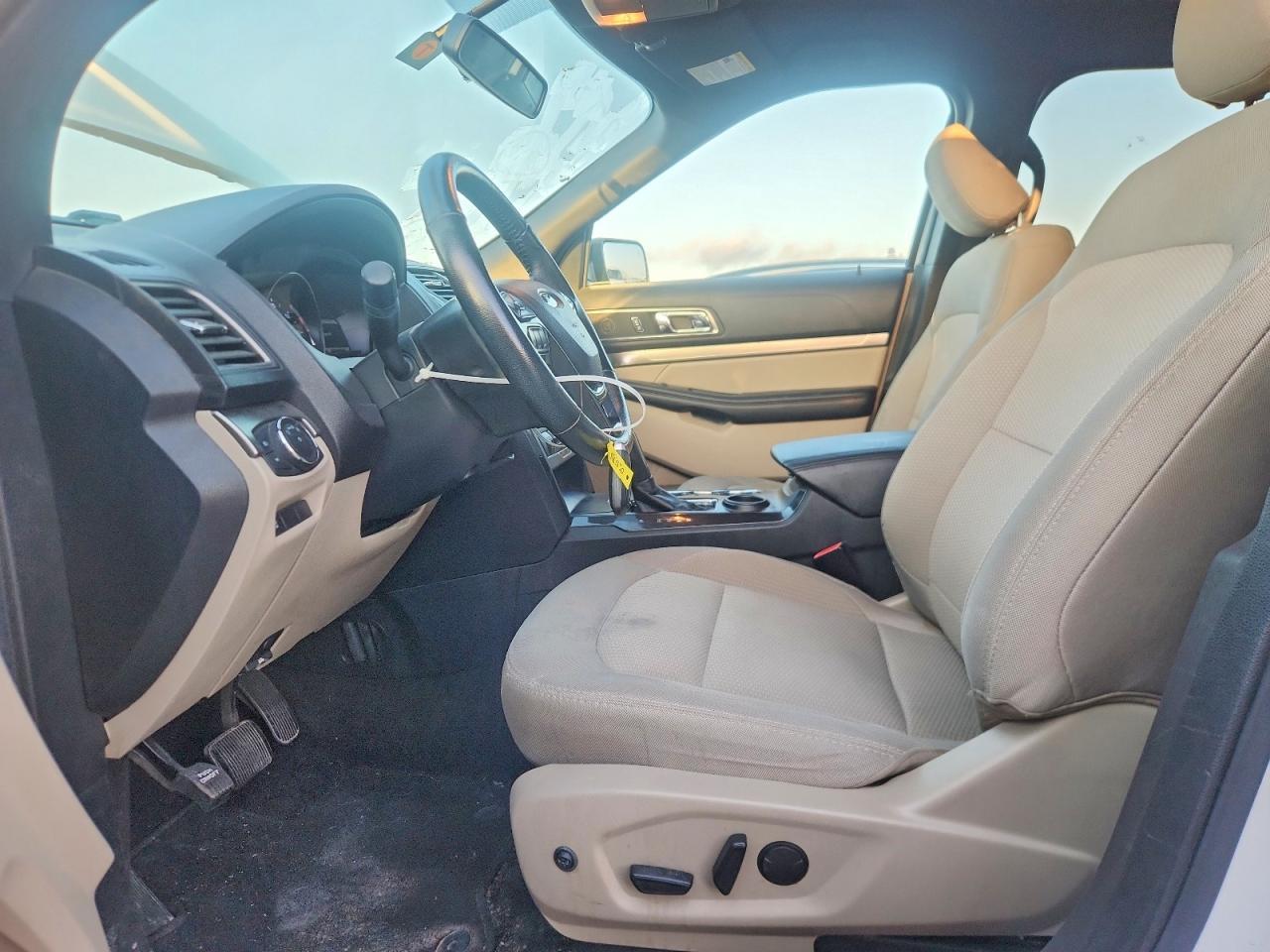 2019 Ford Explorer Xlt - Image 7