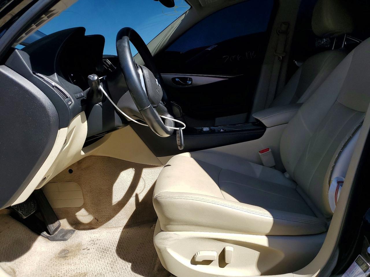 2020 Infiniti Q50 3.0T Luxe - Фото 7