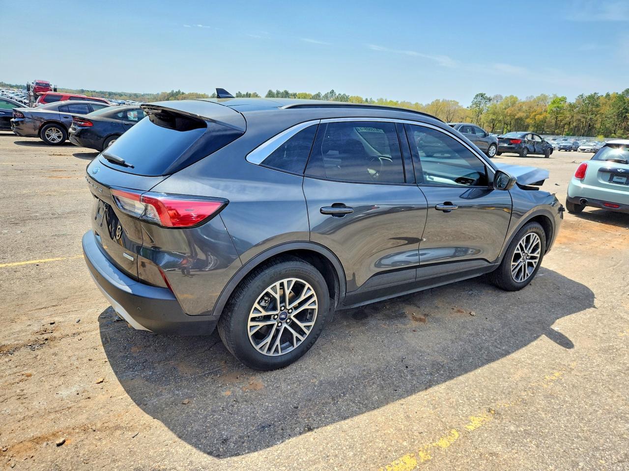 2020 Ford Escape Sel - Фото 3