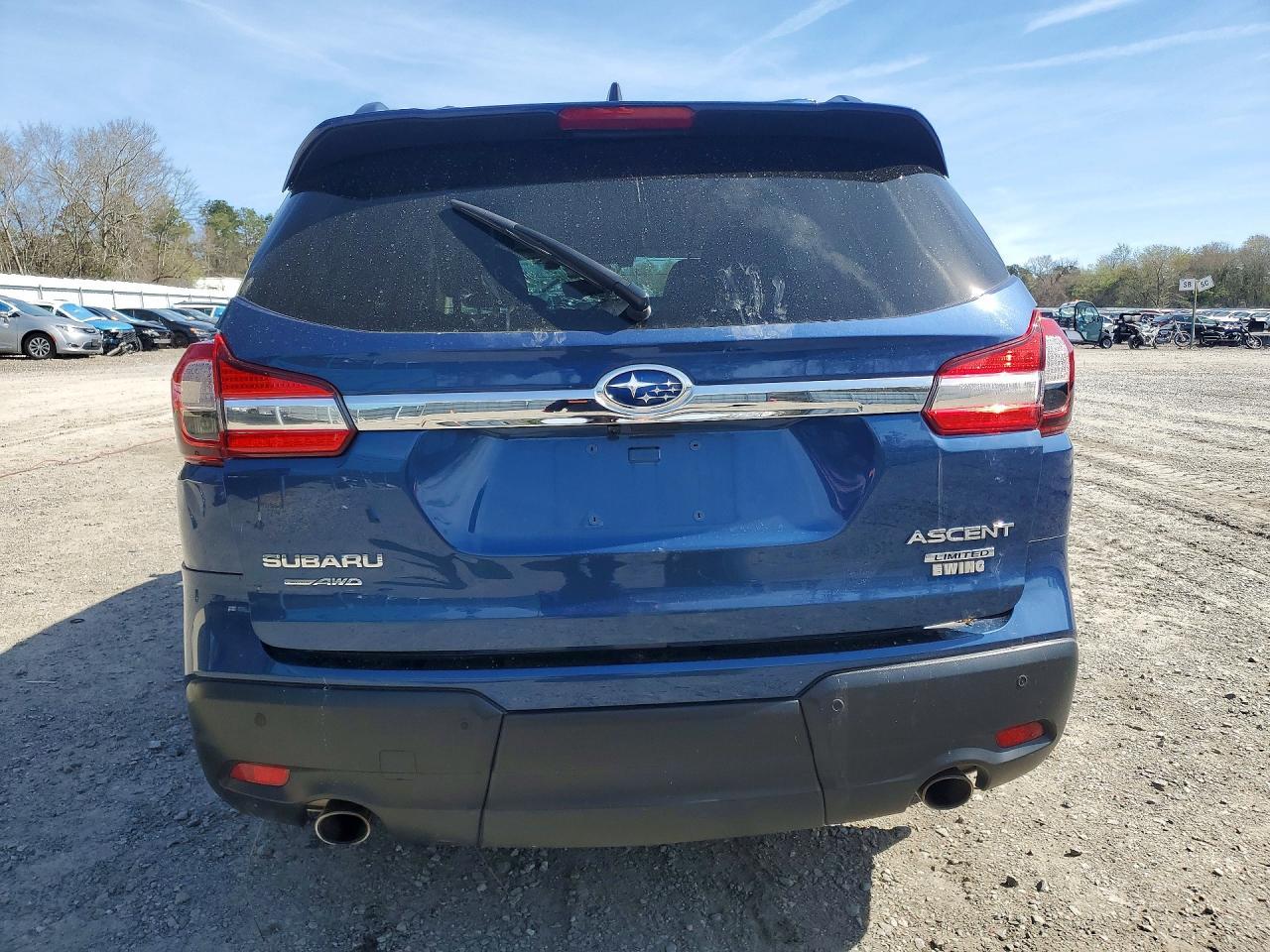 2022 Subaru Ascent Limited - Image 6