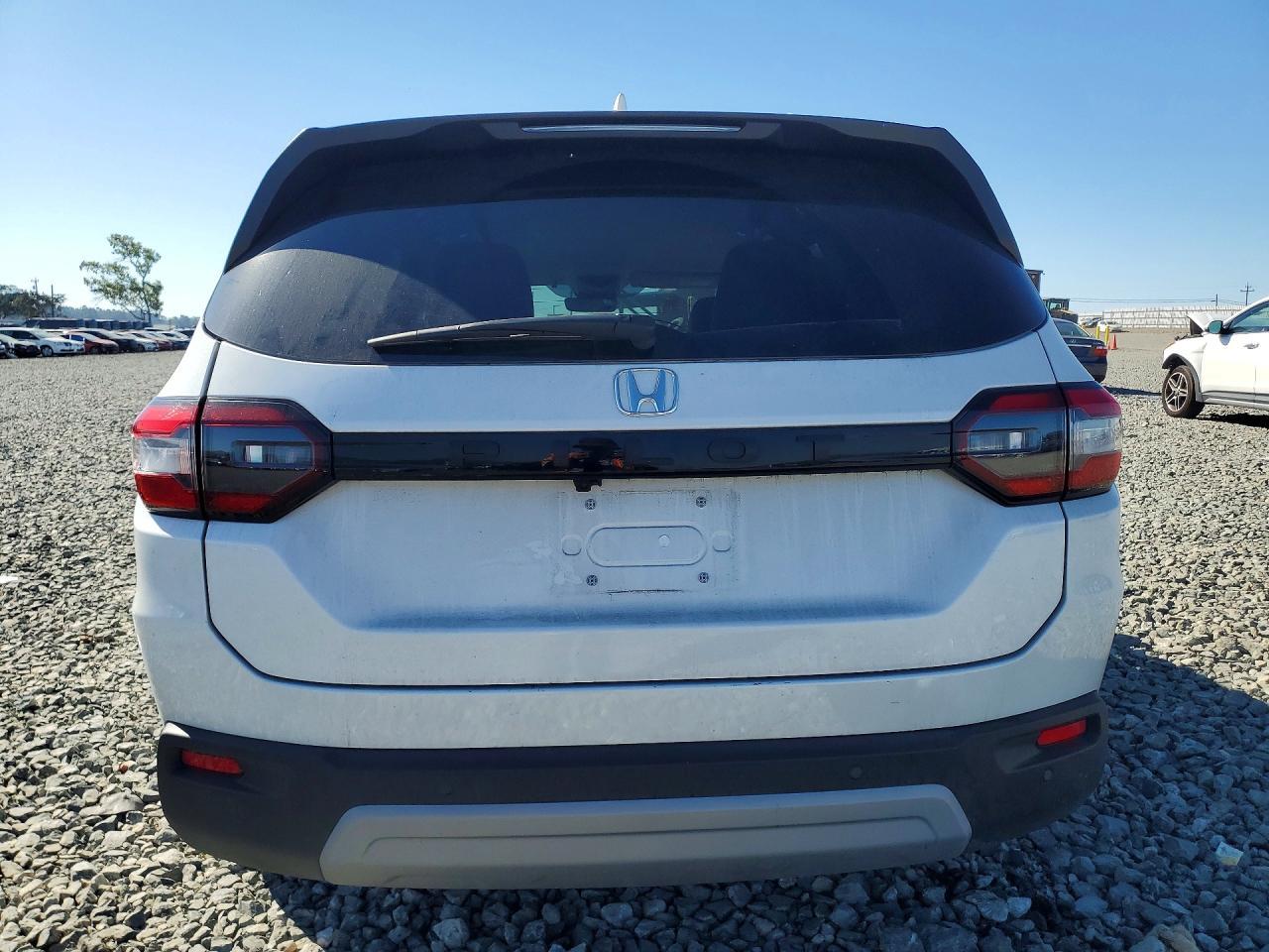 2025 Honda Pilot Exl - Image 6