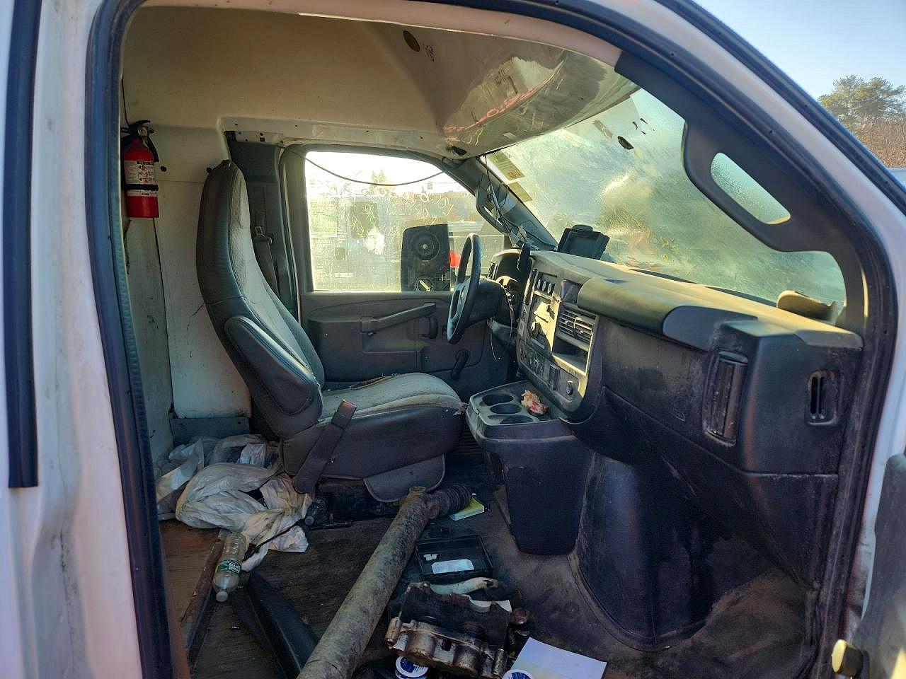 2019 Chevrolet Express G3500 - Фото 5