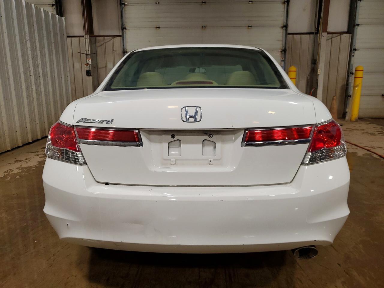 2011 Honda Accord Lxp - Image 6