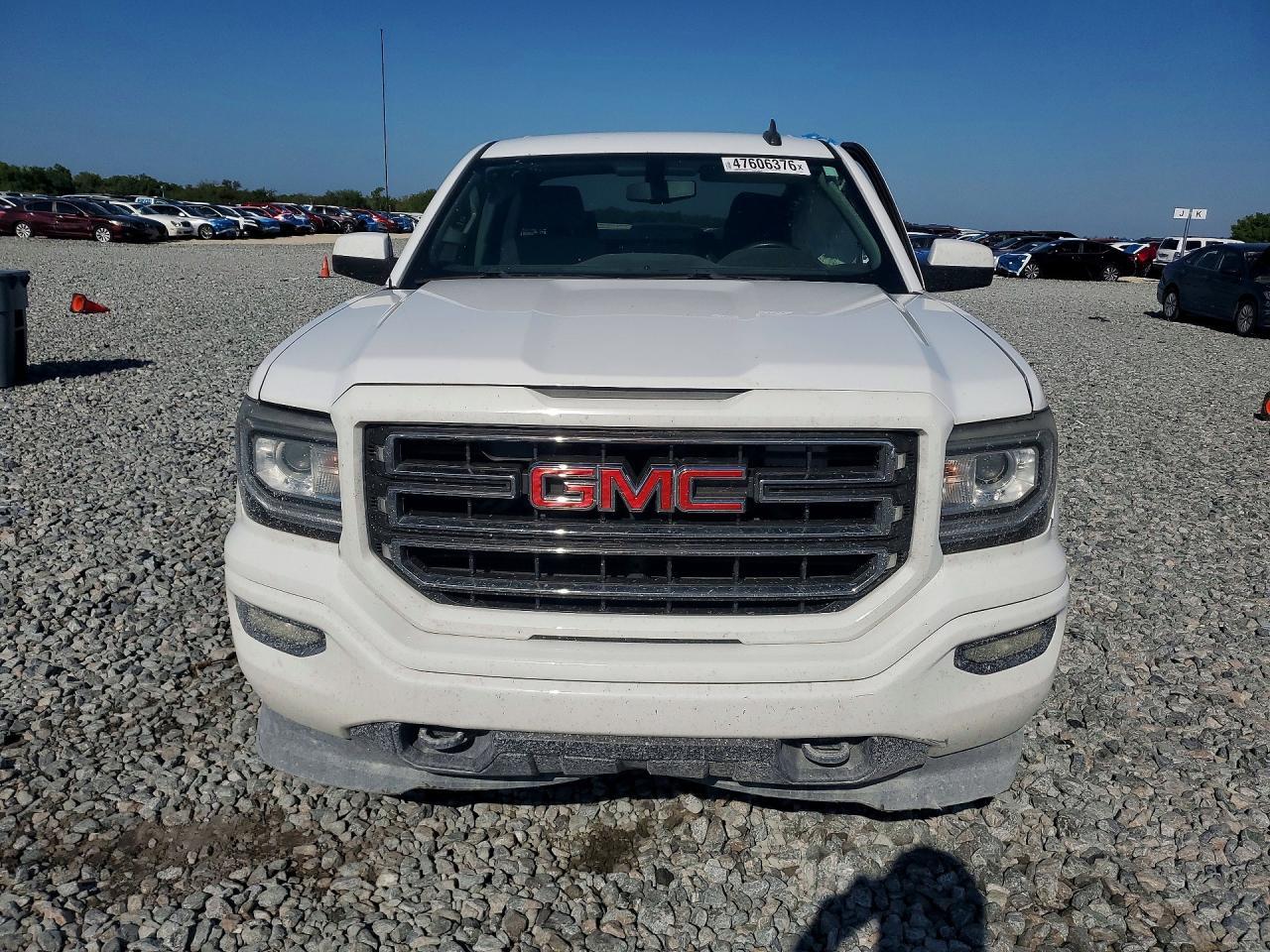 2018 GMC Sierra C1500 - Image 5