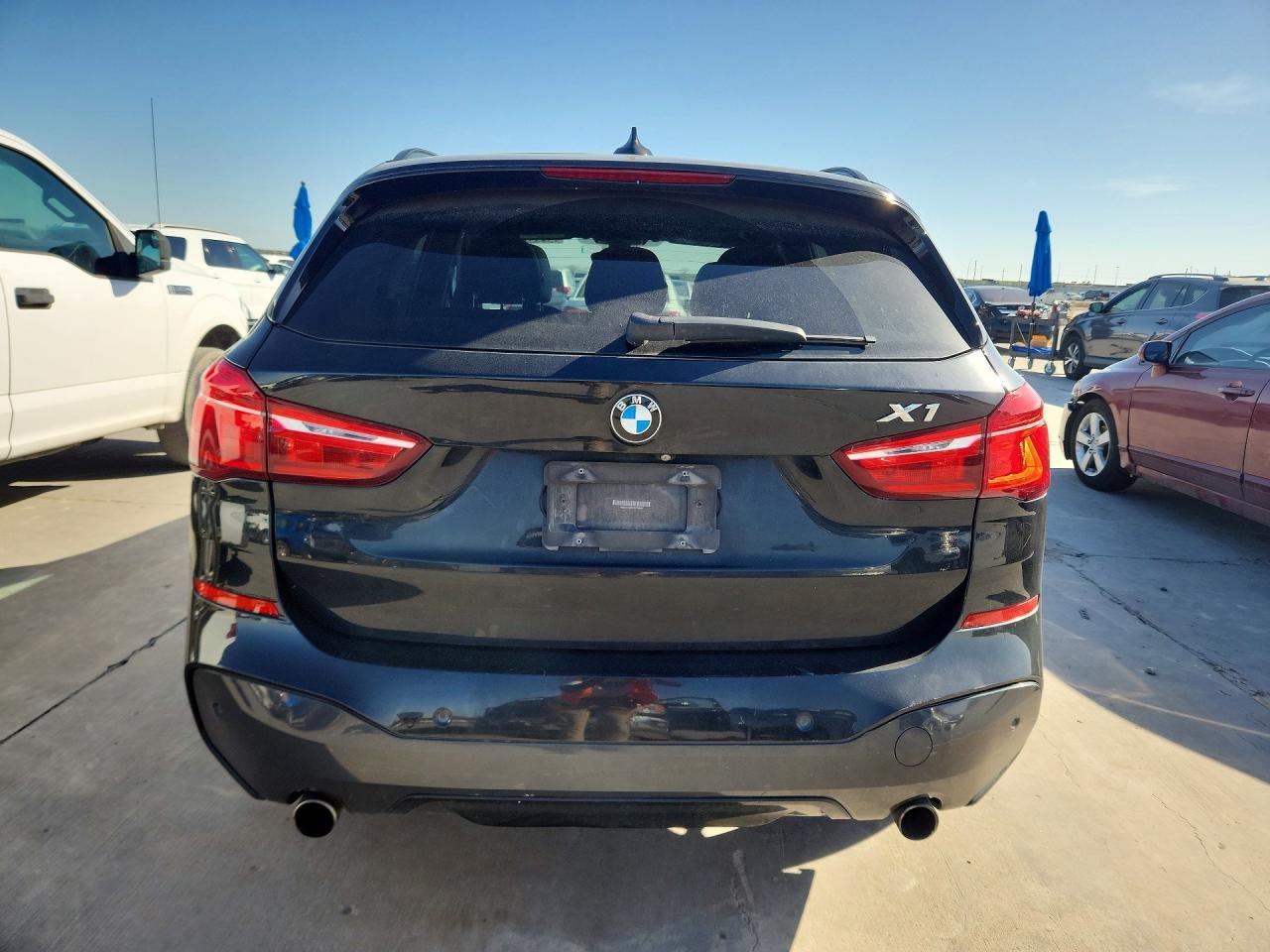 2017 BMW X1 xDrive28I - Фото 6