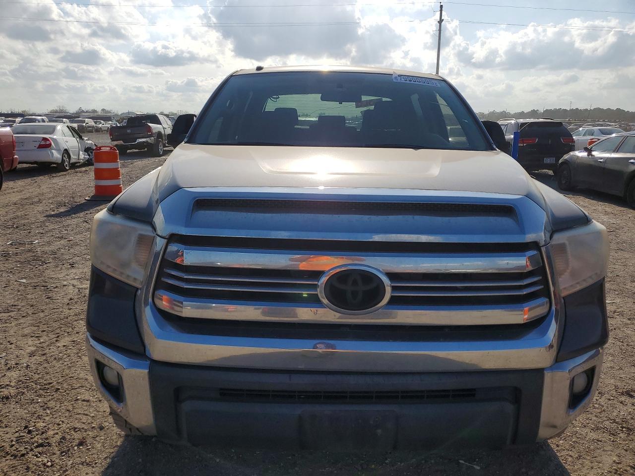2017 Toyota Tundra Sr5 4.6L V8 - Image 5