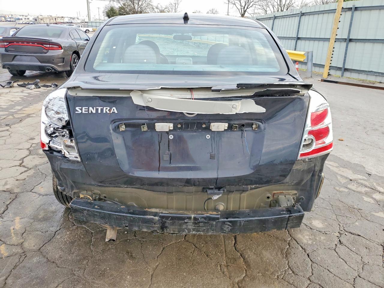2011 Nissan Sentra 2.0/2.0S/Sr/2.0Sl - Фото 6