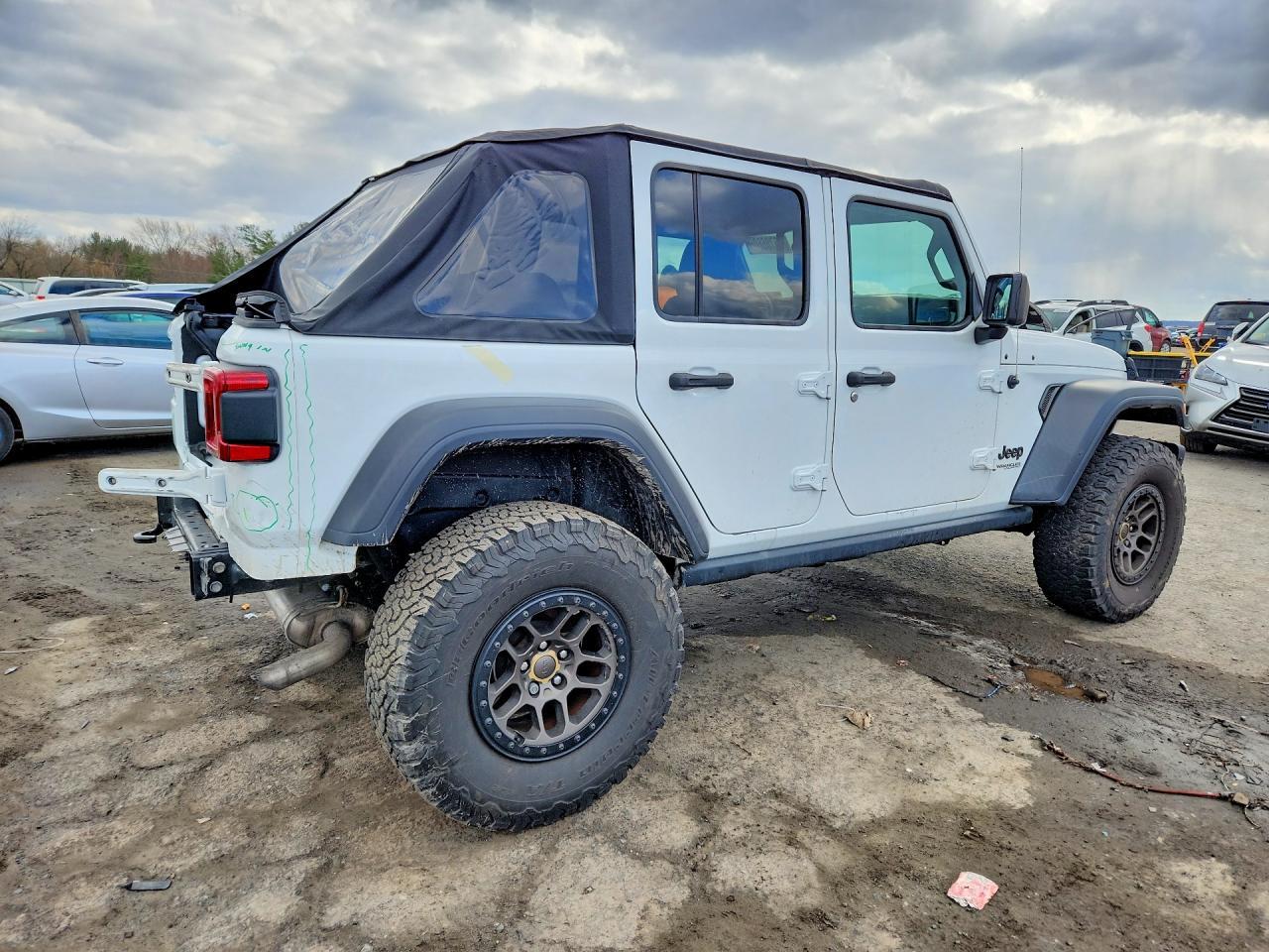 2020 Jeep Wrangler Unlimited Sport - Image 3
