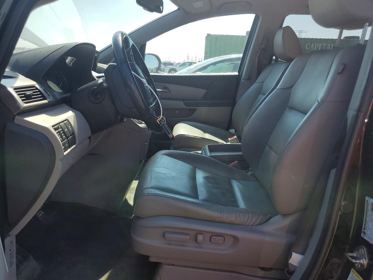 2016 Honda Odyssey Touring - Фото 7