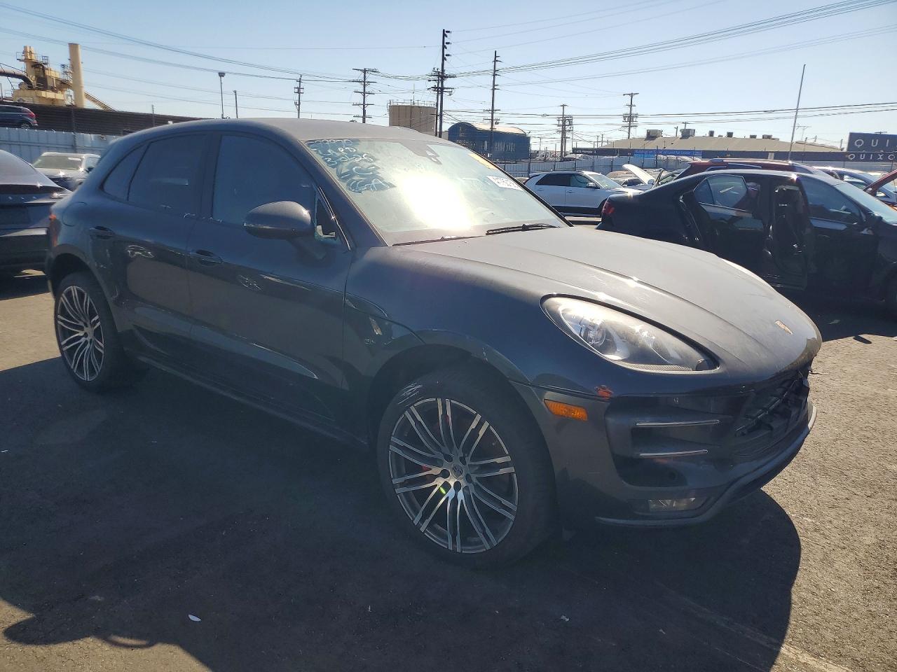 2017 Porsche Macan Turbo - Фото 4