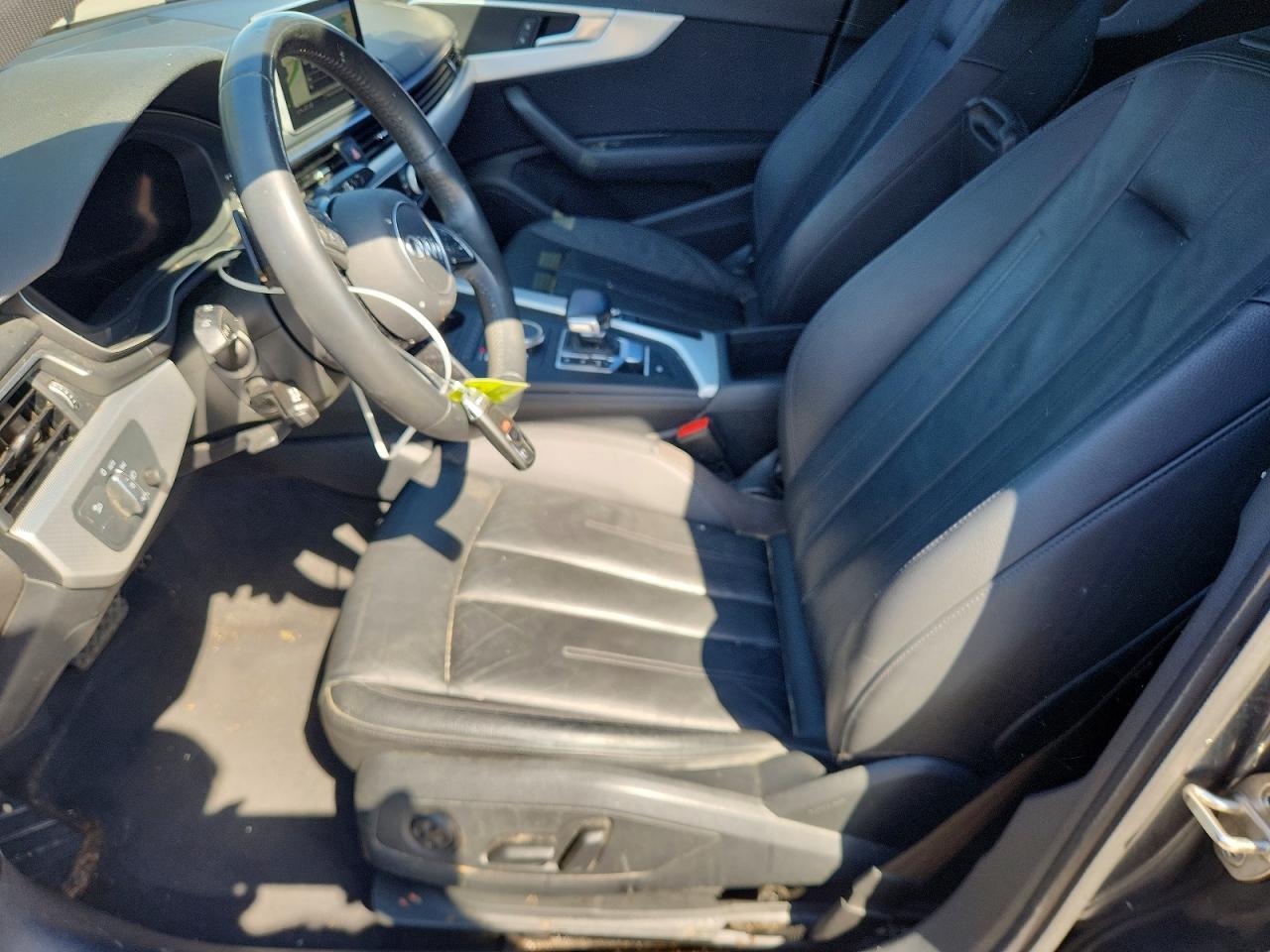 2018 Audi A4 Premium - Фото 7