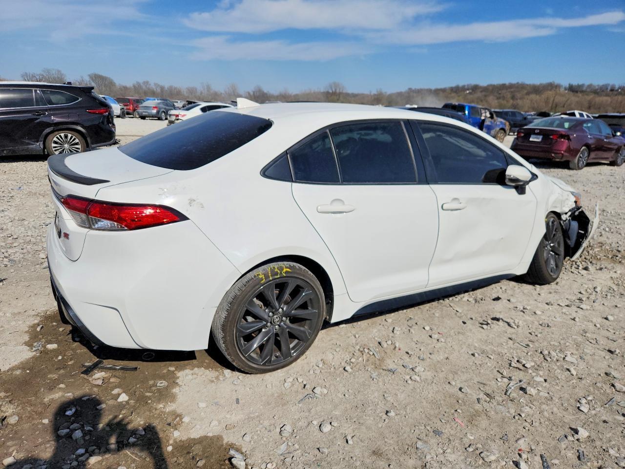 2024 Toyota Corolla Se - Image 3
