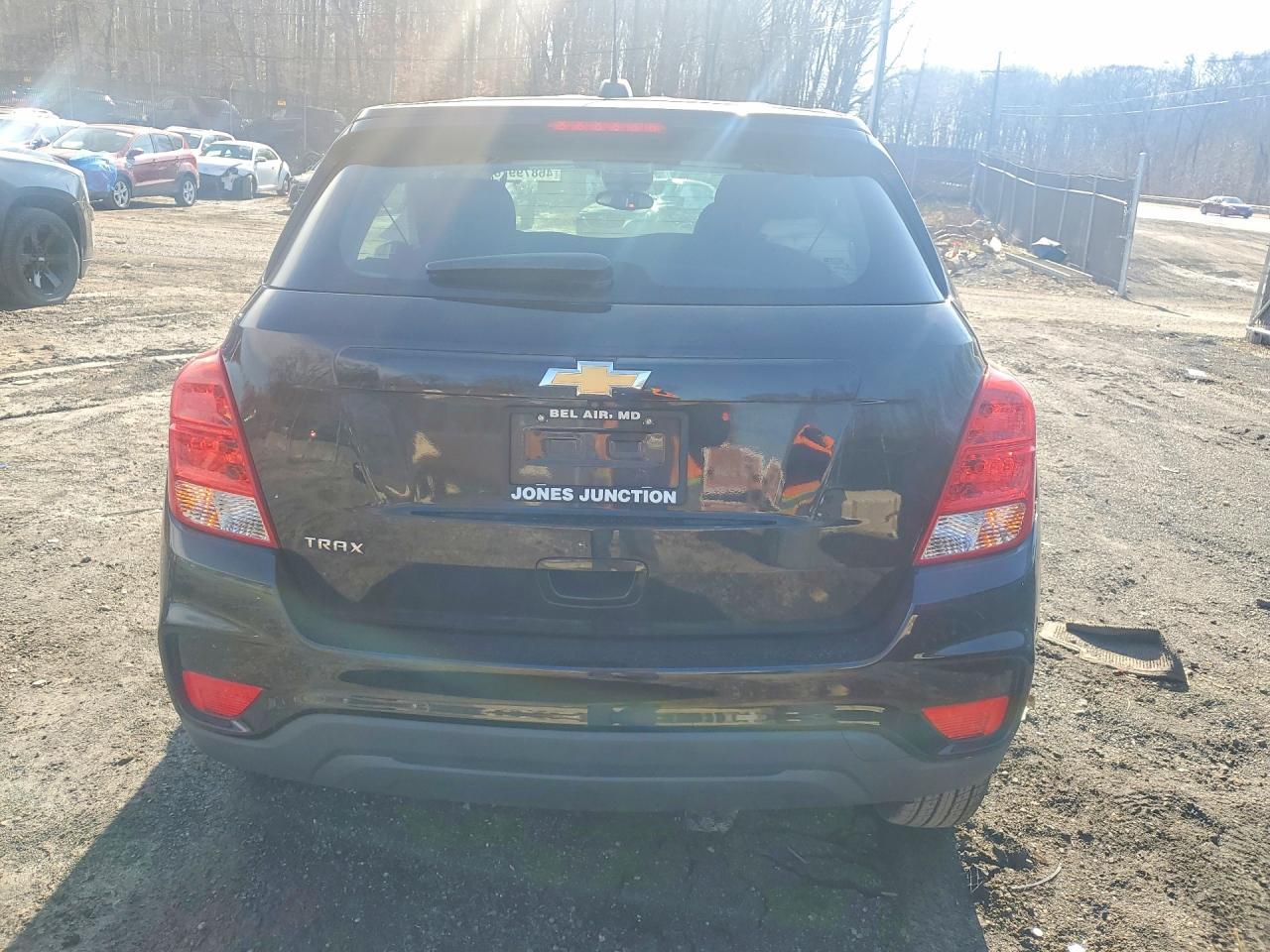 2019 Chevrolet Trax Ls - Image 6