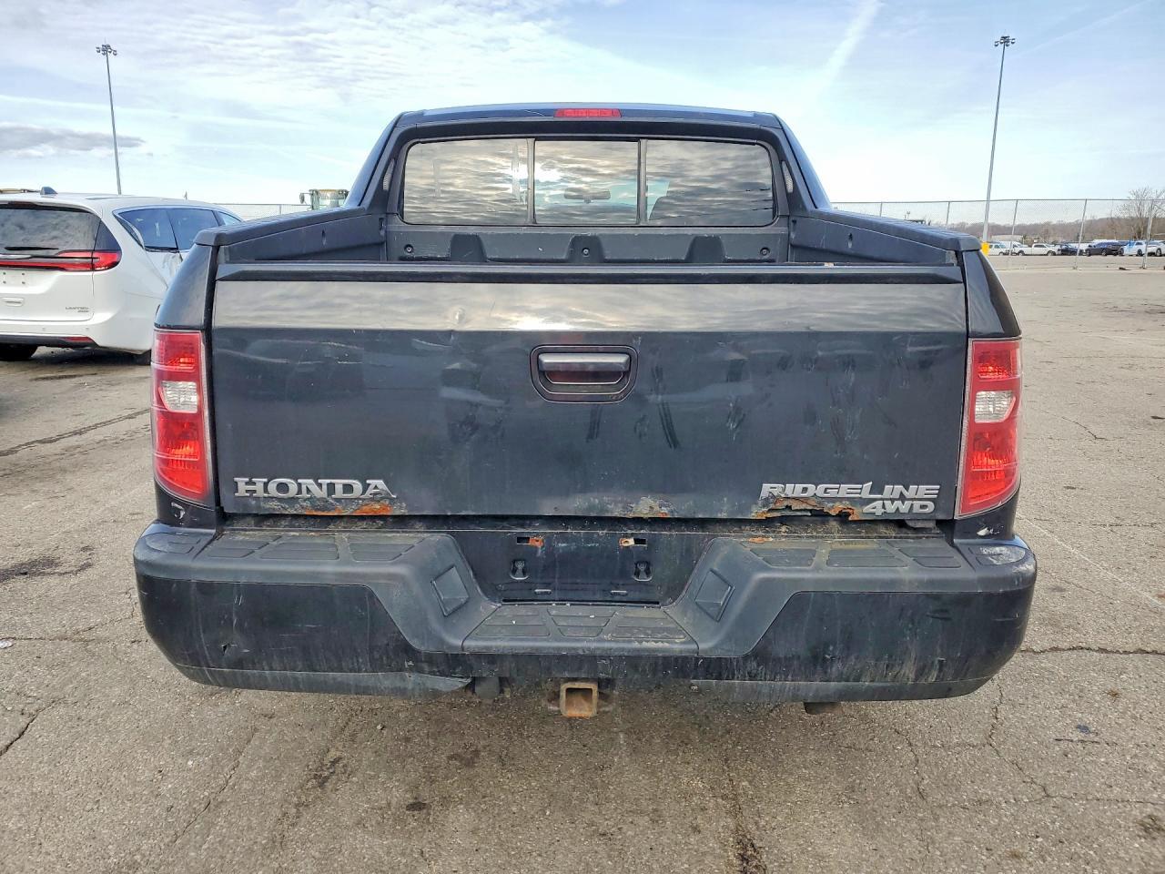 2010 Honda Ridgeline Rts - Image 6