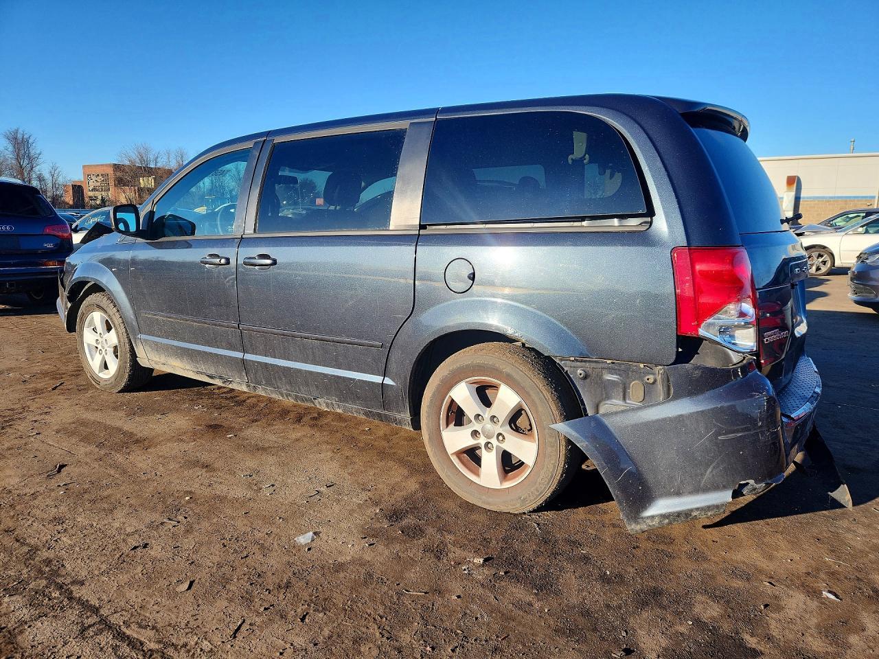 2013 Dodge Grand Caravan Se - Image 2