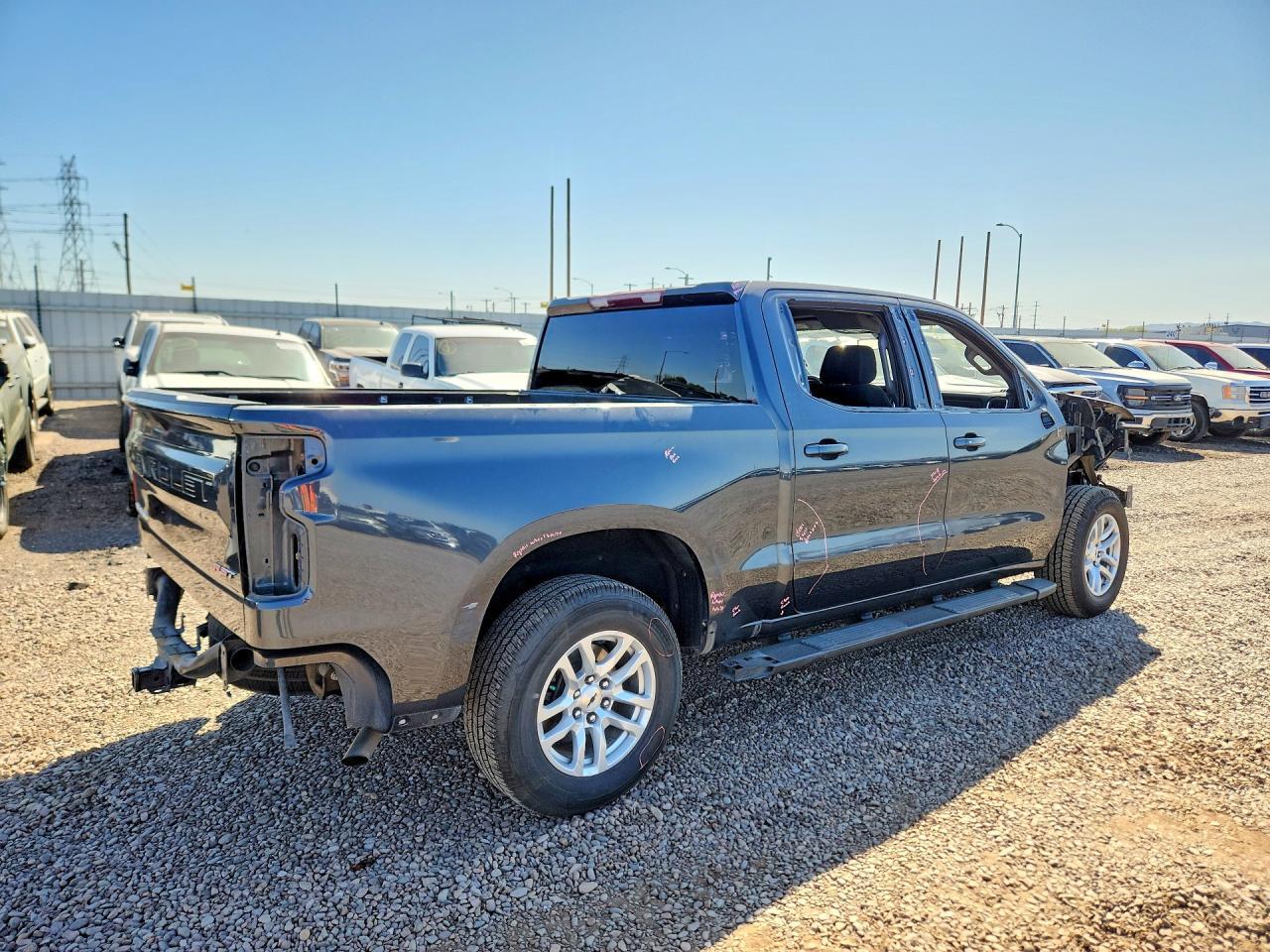 2021 Chevrolet Silverado C1500 Rst - Фото 3