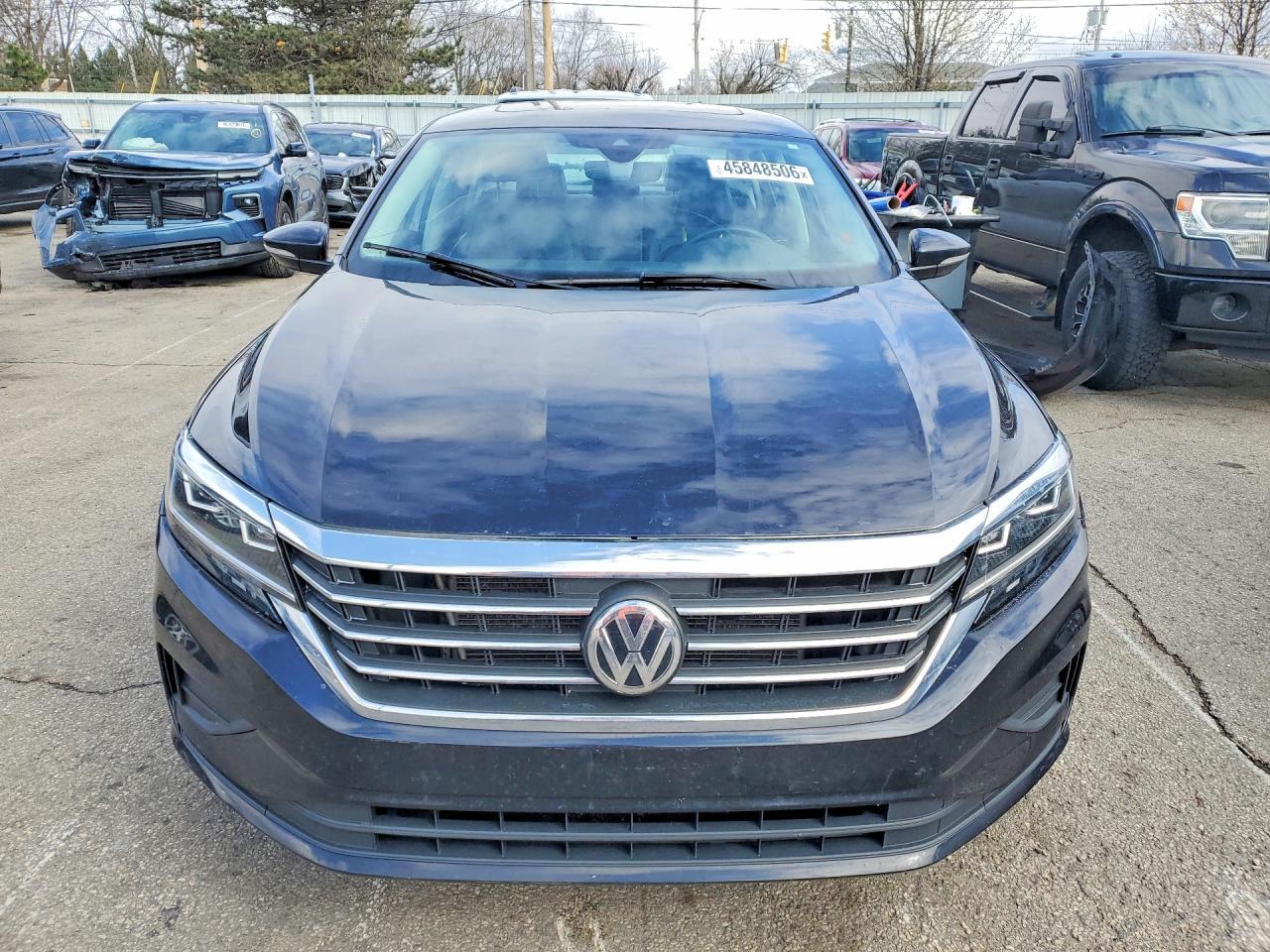 2021 Volkswagen Passat Se - Фото 5