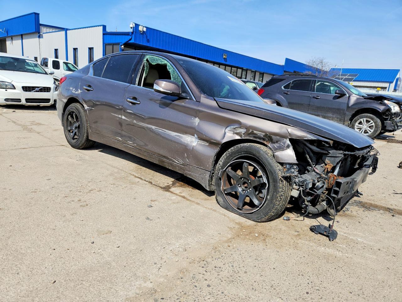 2016 Infiniti Q50 2.0T Premium - Image 4