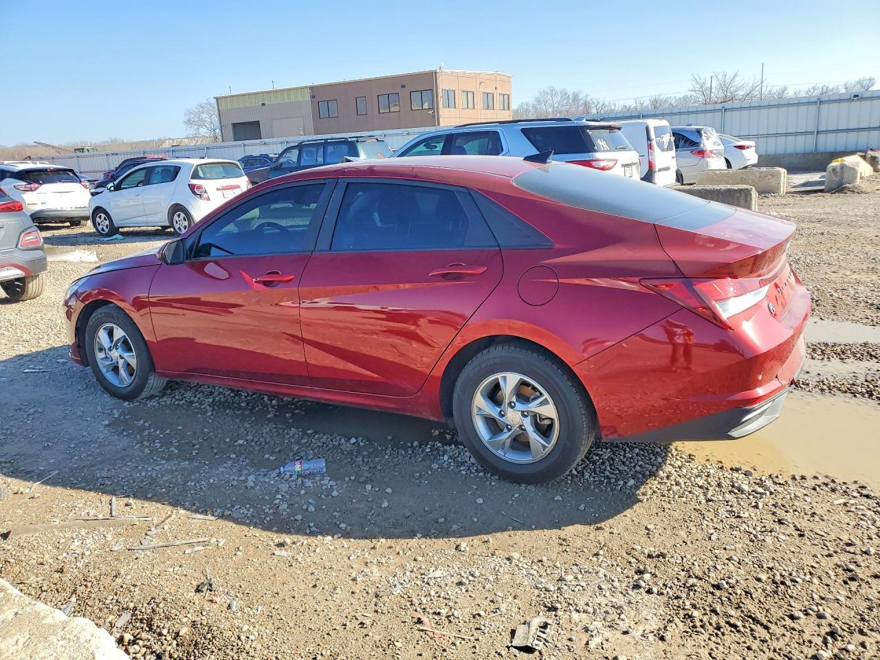 2023 Hyundai Elantra Se - Image 2