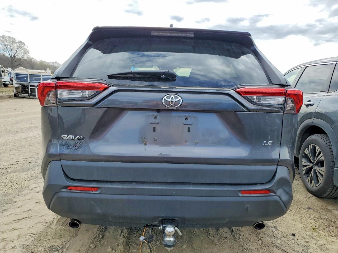2022 Toyota Rav4 Le - Фото 6