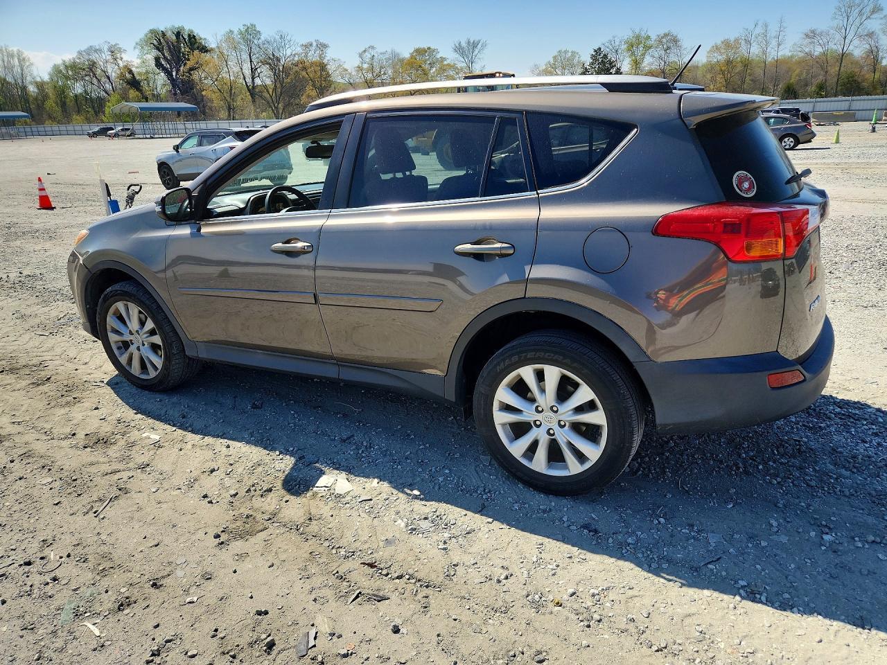 2015 Toyota Rav4 Limited - Фото 2