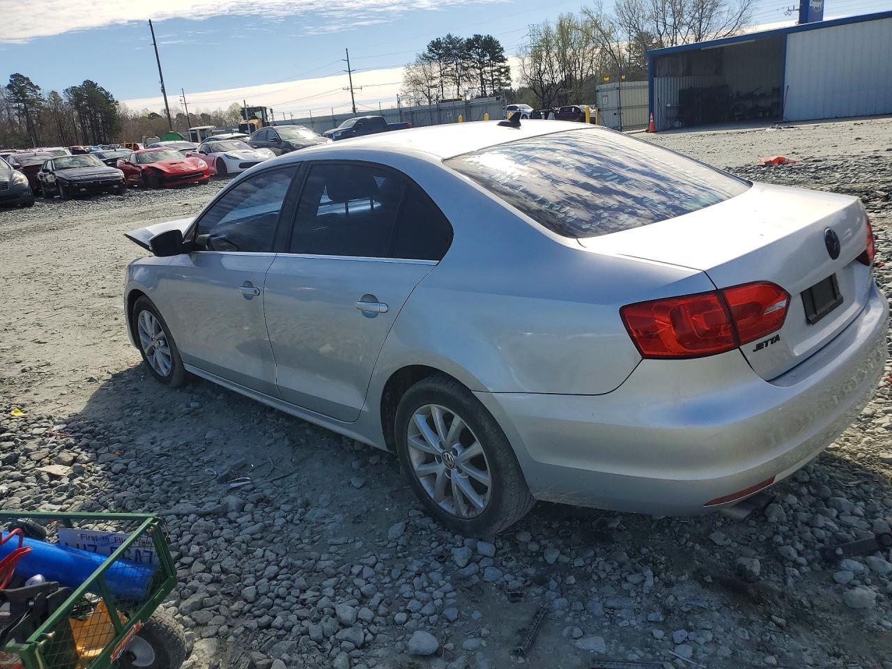 2014 Volkswagen Jetta Se - Image 2