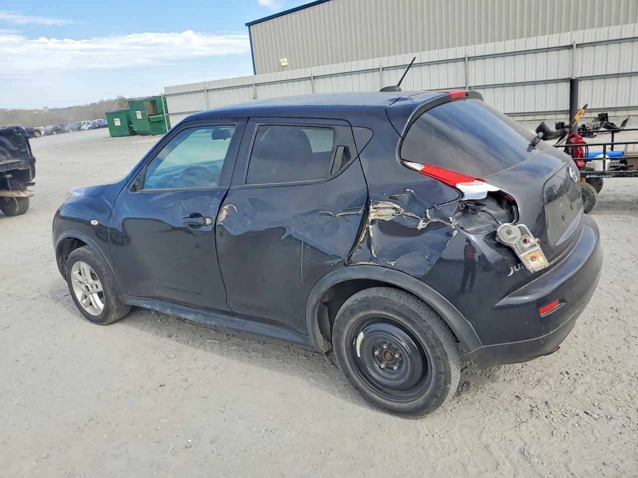 2012 Nissan Juke S - Image 2