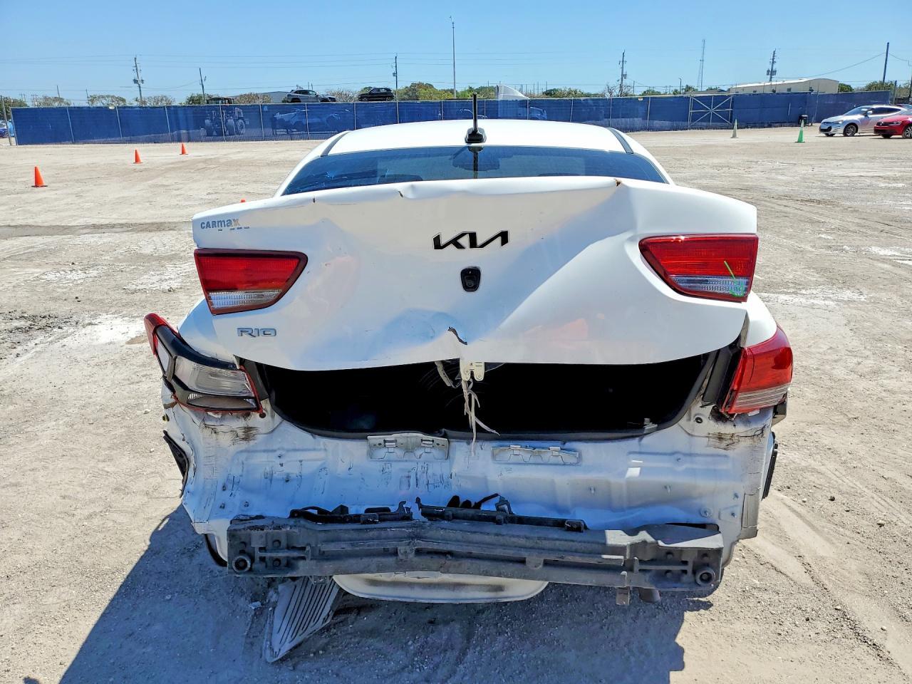 2023 Kia Rio S - Фото 6