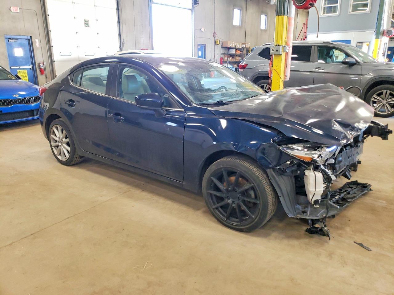 2017 Mazda 3 Grand Touring - Image 4