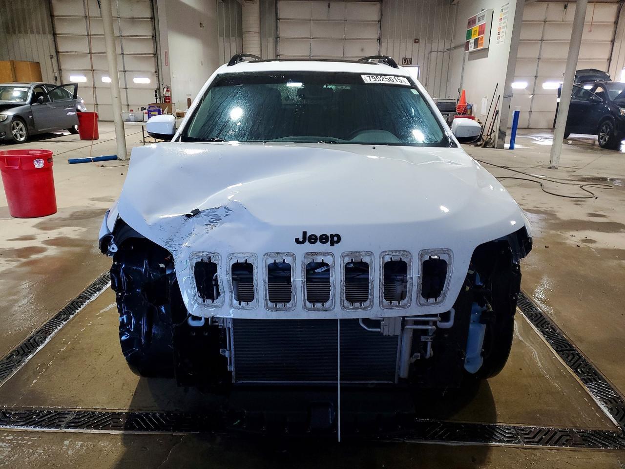 2019 Jeep Cherokee Latitude Plus - Фото 5