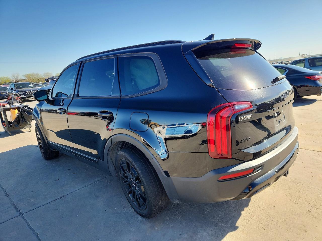 2022 Kia Telluride Sx - Фото 2