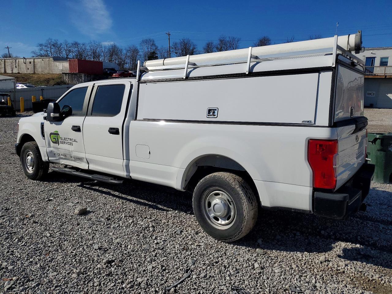 2020 Ford F250 Super Duty - Фото 2