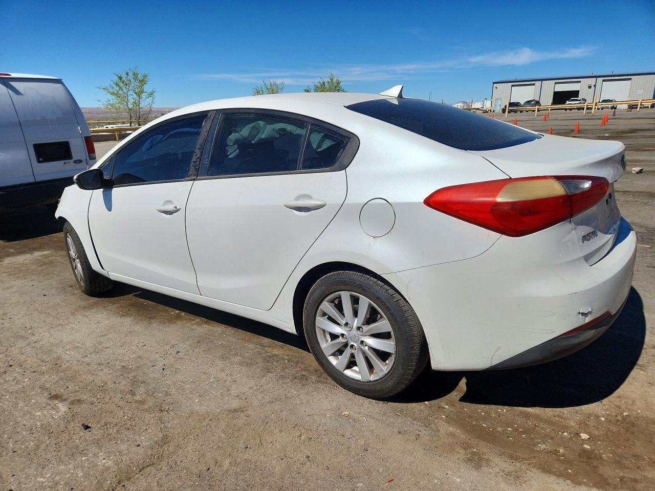 2014 Kia Forte - Image 2