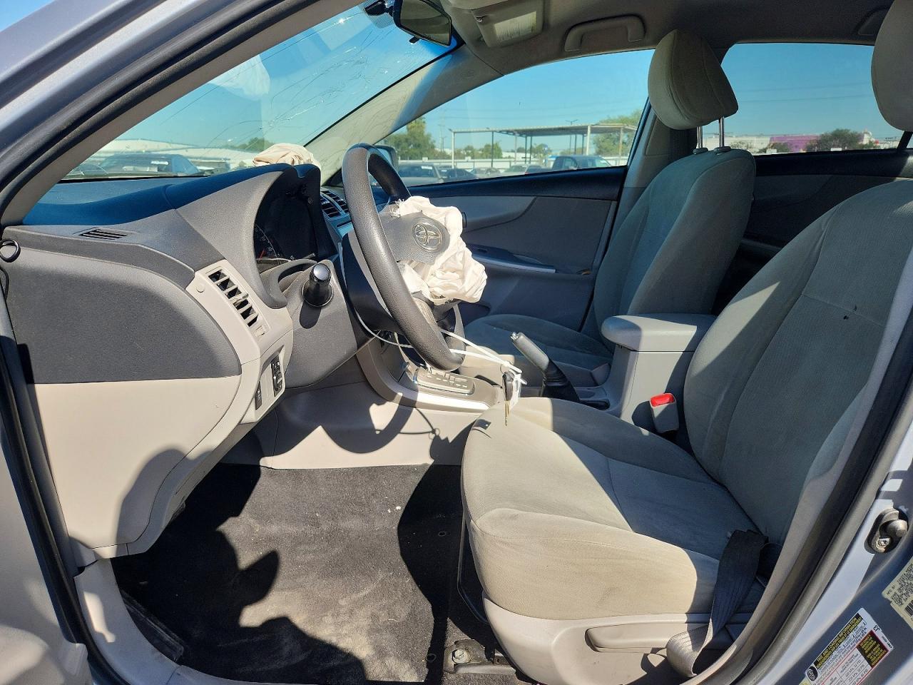 2013 Toyota Corolla Le - Фото 7