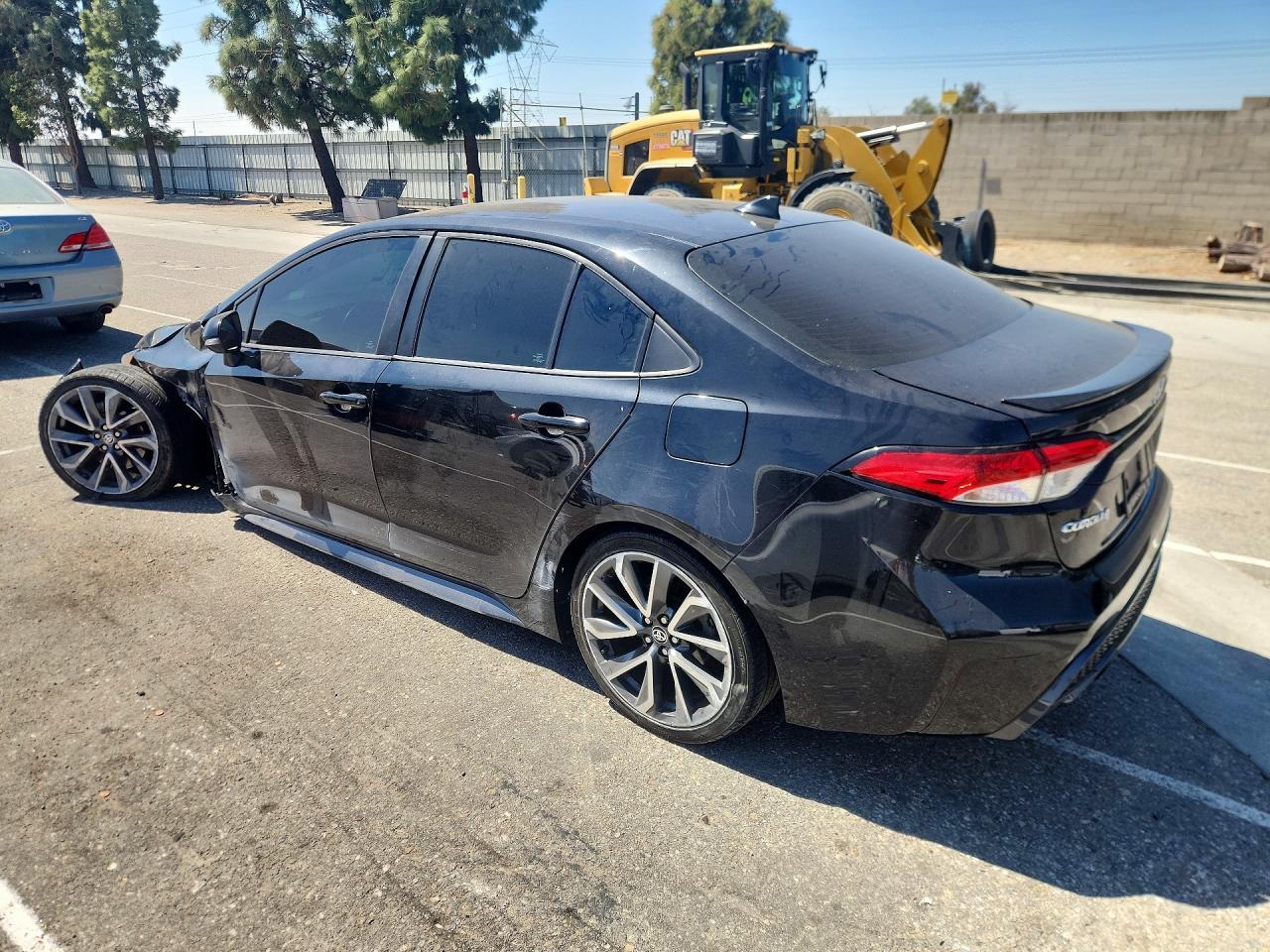 2021 Toyota Corolla Se - Фото 2