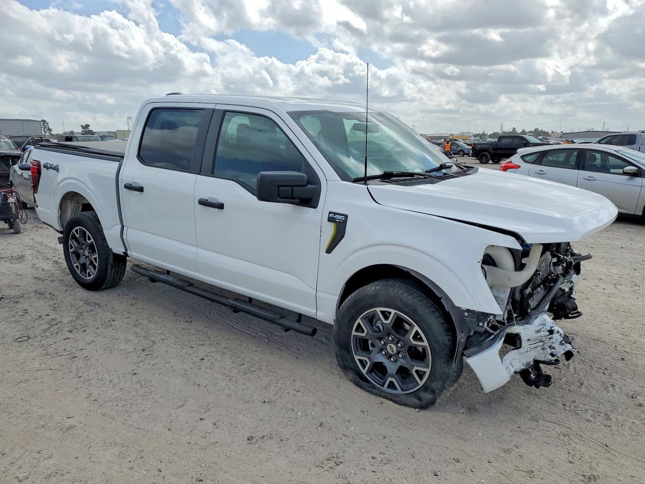 2024 Ford F150 Stx - Фото 4