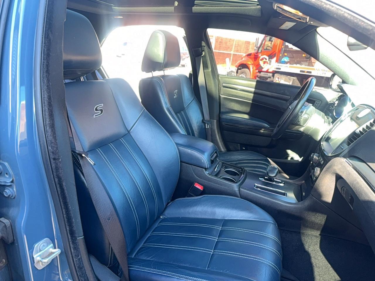 2014 Chrysler 300 S - Фото 5