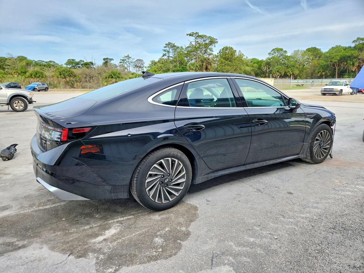 2025 Hyundai Sonata Hybrid Limited - Фото 3