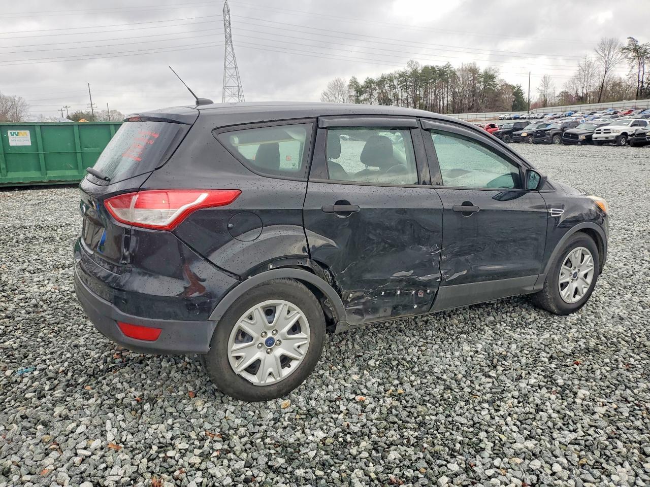 2016 Ford Escape S - Фото 3