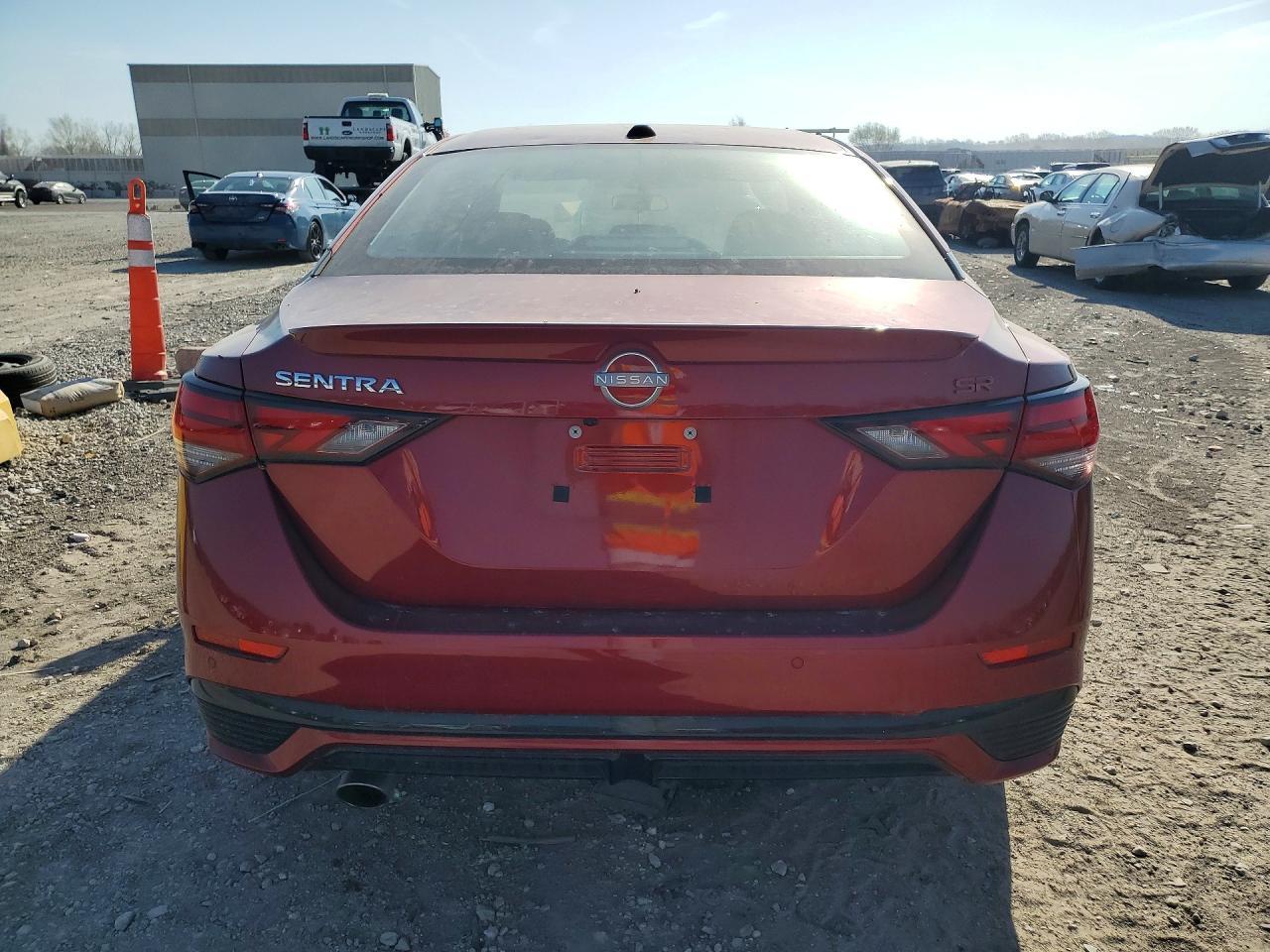 2024 Nissan Sentra Sr - Фото 6