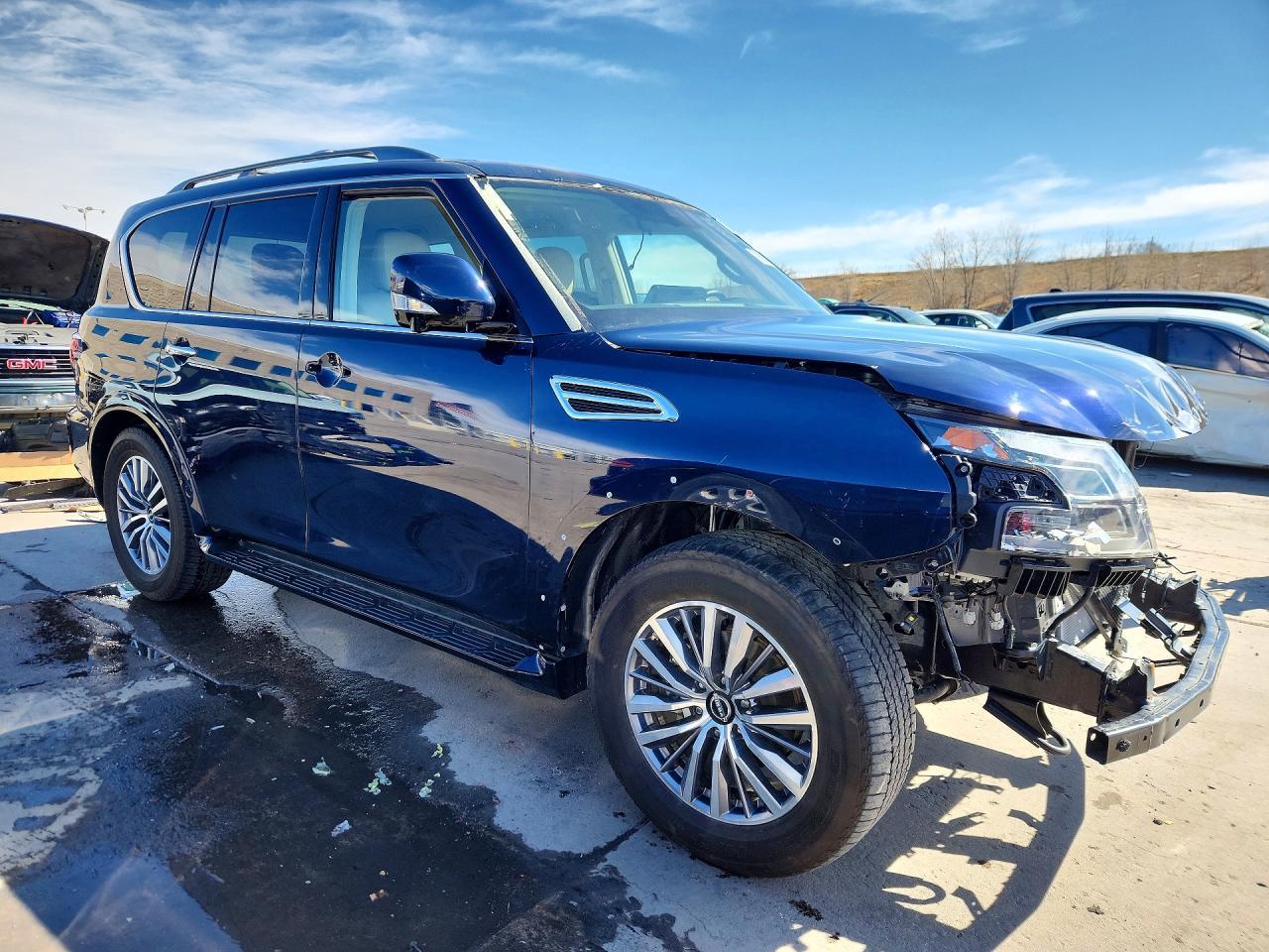 2023 Nissan Armada Sl - Image 4